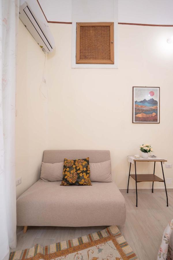 Cosmea By Dimorra Apartment เนเปิลส์ ภายนอก รูปภาพ